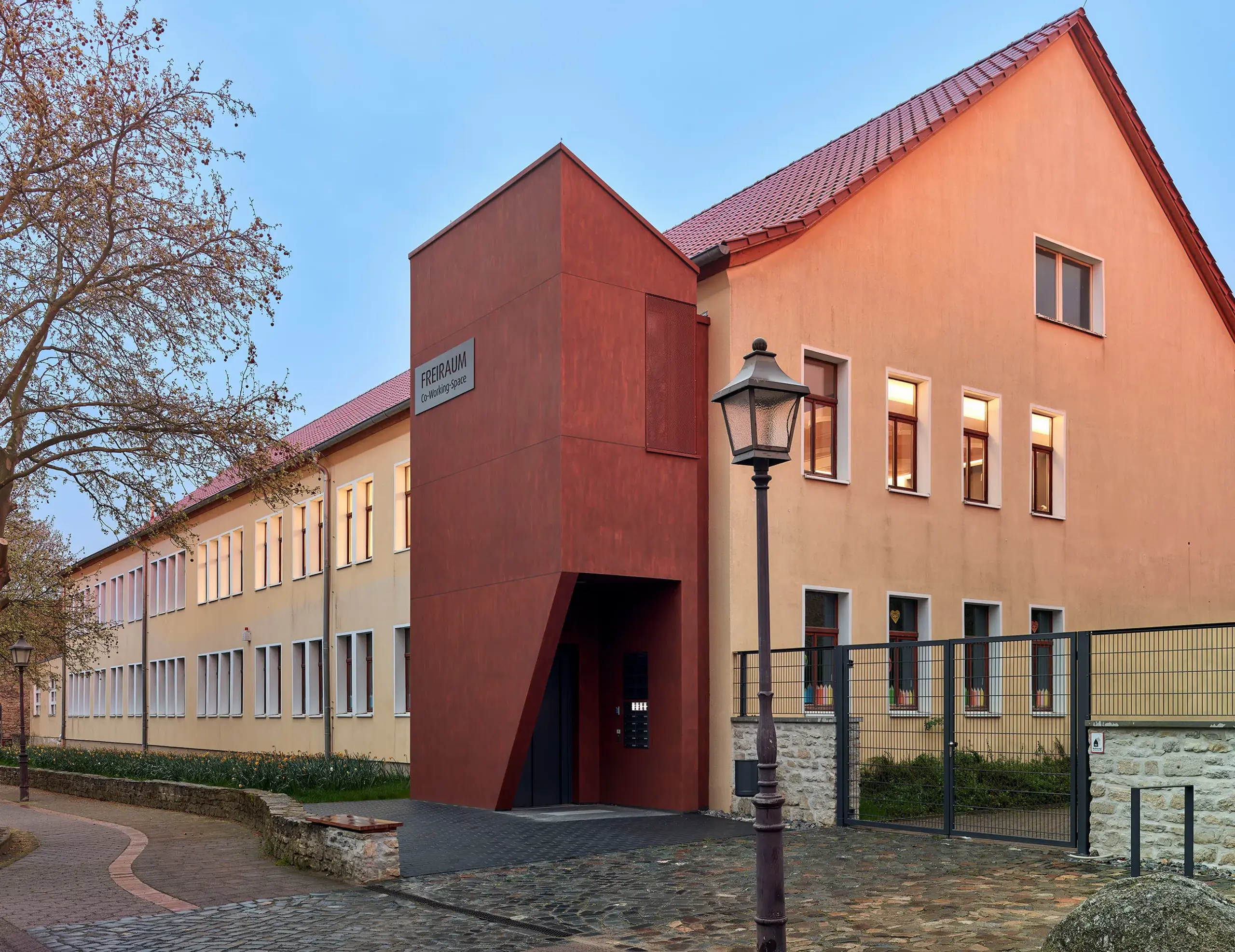 Umbau Grundschule zu Co-Working-Space Kroppenstedt