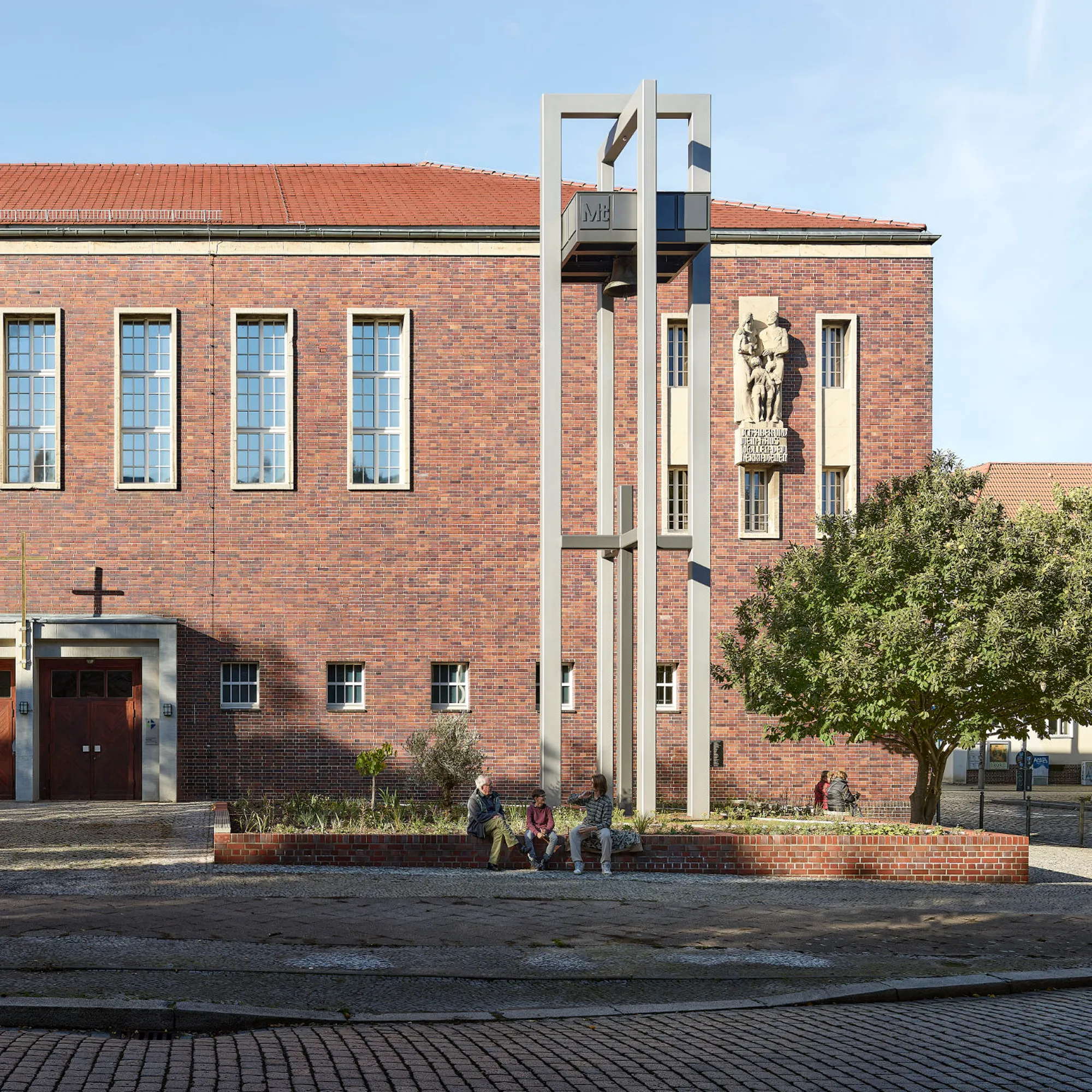 Neubau Glockenturm Matthäuskirche Magdeburg